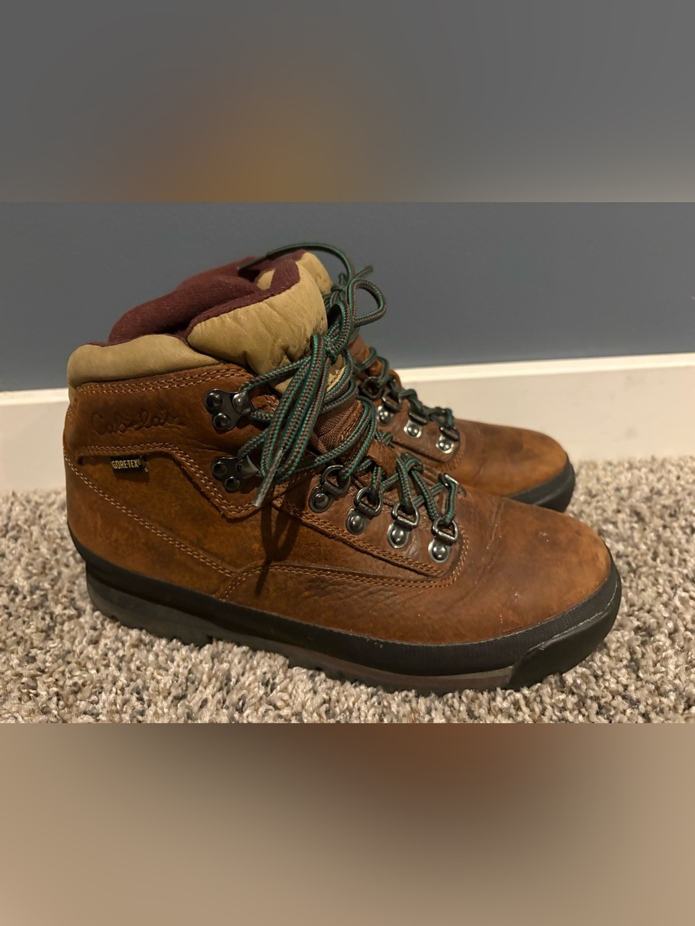 Women’s Hiking Work Boots Size 8 B Steel Toe Brown Leather Lace Up Gore-Tex